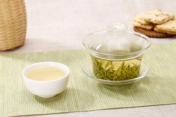 白茶2.jpg 白茶2.jpg